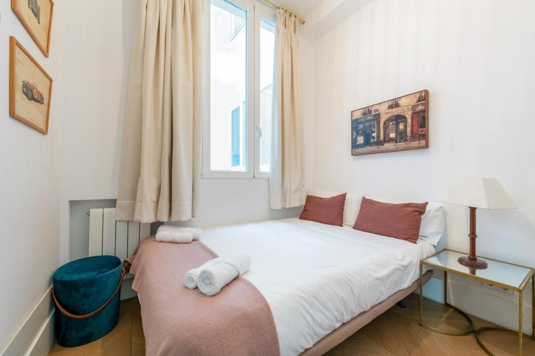 Stylish & Centric- 2bd 2bth Magdalena *